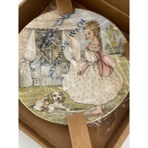 Royal Worcester Pam Cooper Tuesday's Child Collector's Plate England NIB